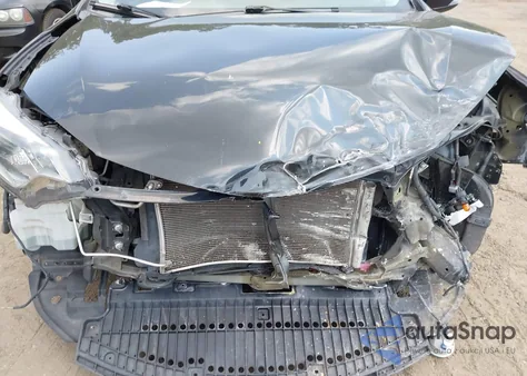 2016 Toyota Corolla S Plus z USA, uszkodzony, nr VIN 2T1BURHE0GC728614